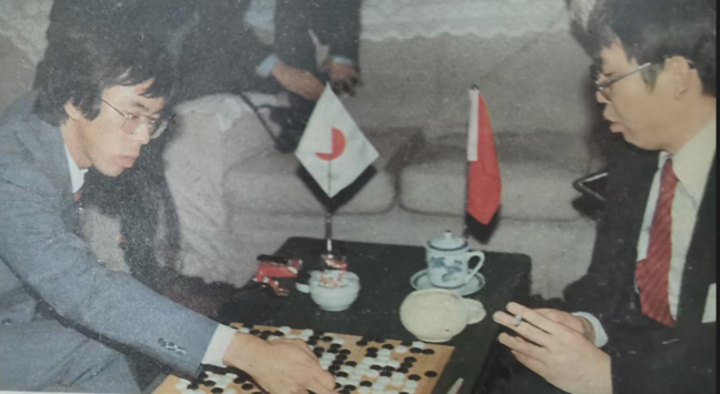 开云官网-有聂卫平在，我们就还没输！ 踏平片冈 第二届擂台赛的扳头之战|日本|片冈聪|聂老|中日|围棋_新浪体育_新浪新闻