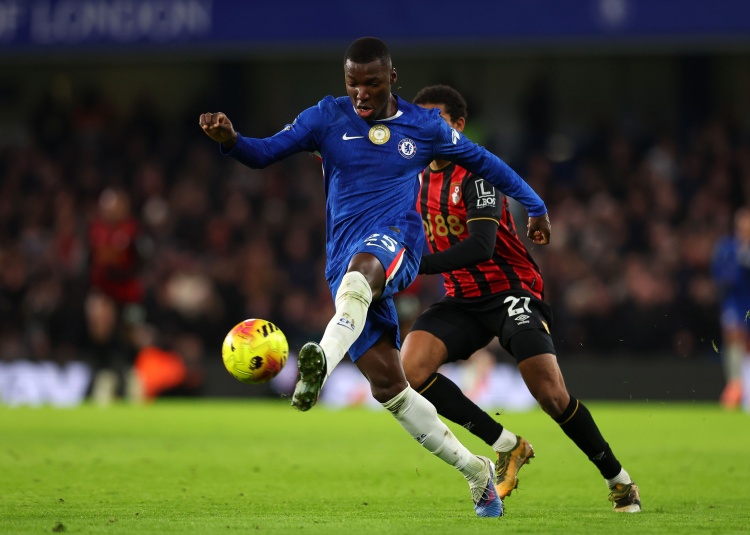 凯塞多：我已经很久没有头球得分了 正在适应罗塞尼尔的要求