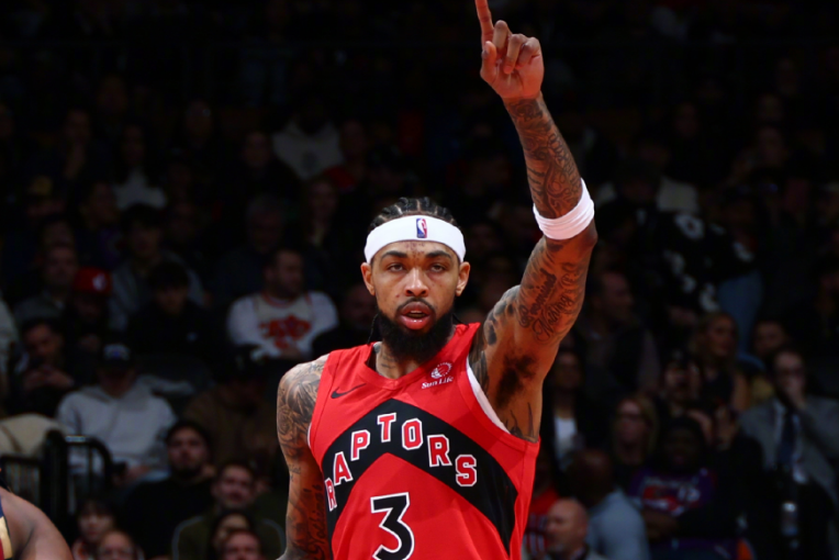 kaiyun-猛龙28分大胜雄鹿：奎克利32+9赛季第二高 英格拉姆22+6