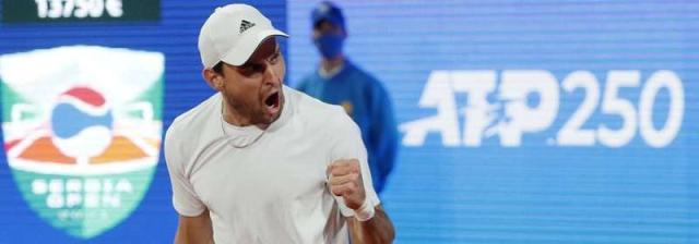 开云体育-张奔斗：卡拉采夫依然如此残暴，卡拉继续OK！