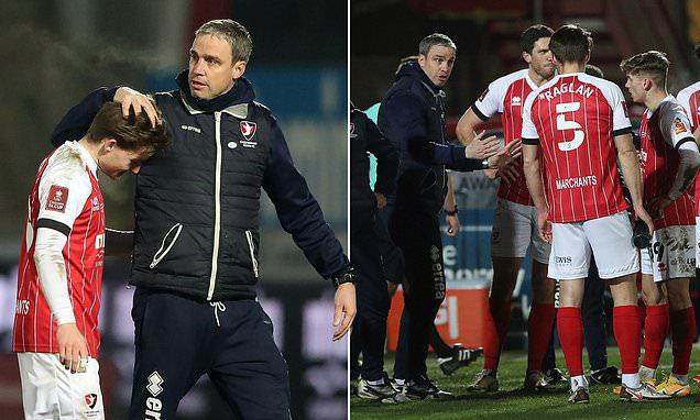 开云APP-曼城10分钟3球逆转英乙队 瓜帅:没轻敌,实力碾压