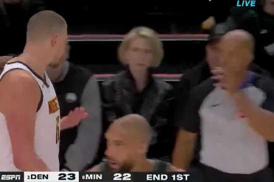 开云-战报：掘金首节23-22领先森林狼，约基奇10分&amp;amp;多森姆6分